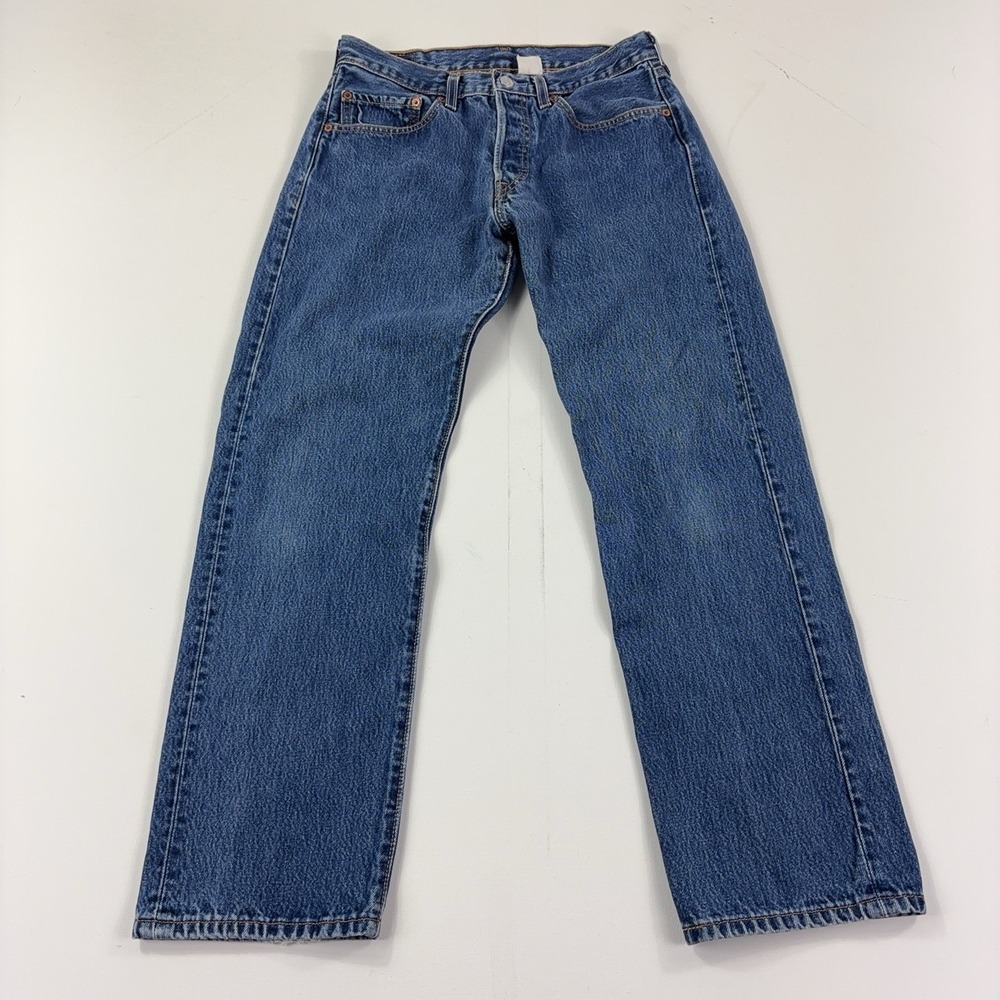 Vintage Levis 501xx Jeans Mens 31x30 Blue Medium Wash Straight Button Fly Denim